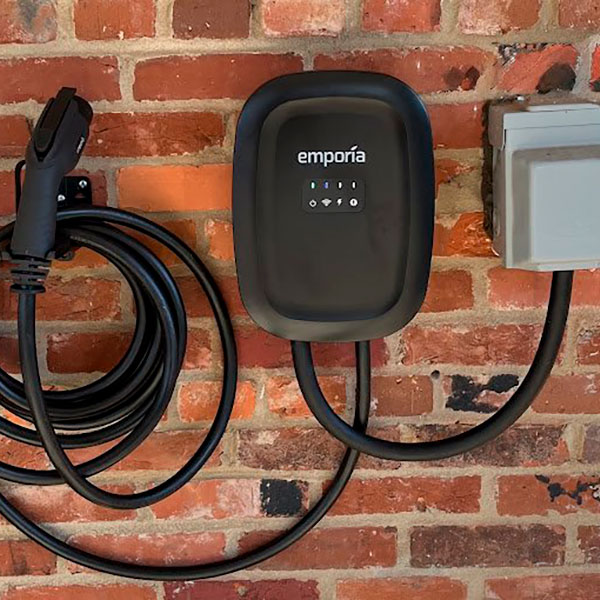 Licensed Electrician in Falls Church, VA